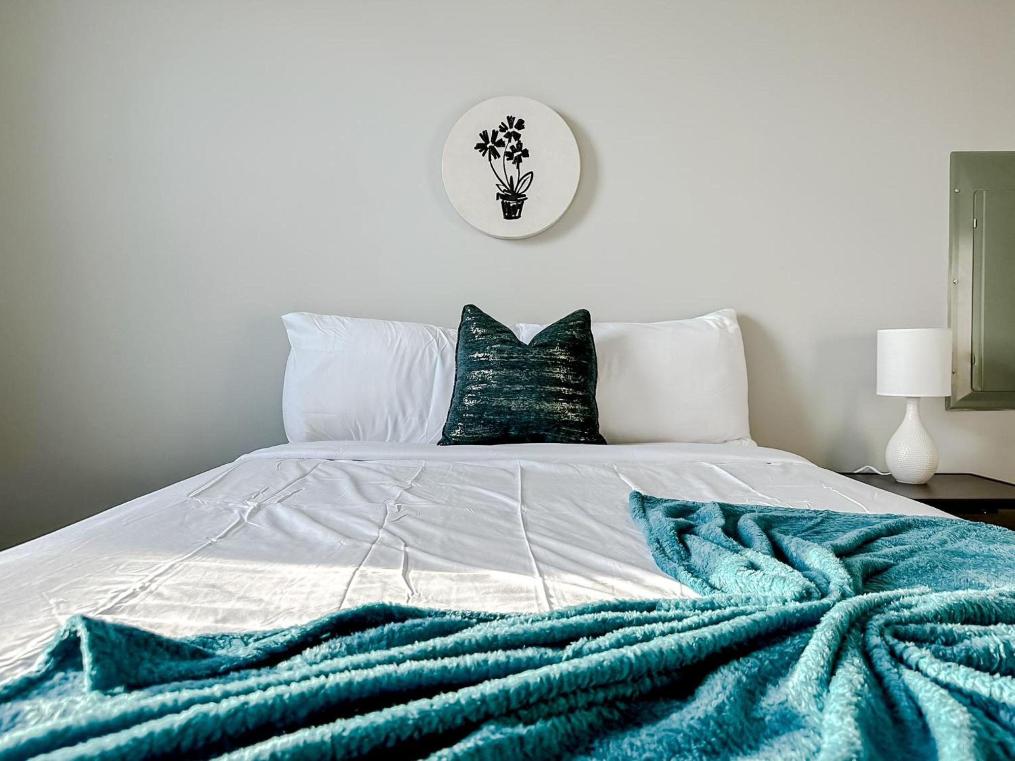 Sleepover 1Bd 1Ba Omaha Apartments Экстерьер фото